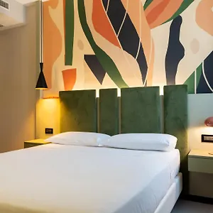 Apart Otel Elite & ****