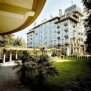 Palace Grand מלון
