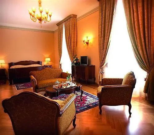 Villa Fenaroli Palace Hotel Rezzato 4*,
